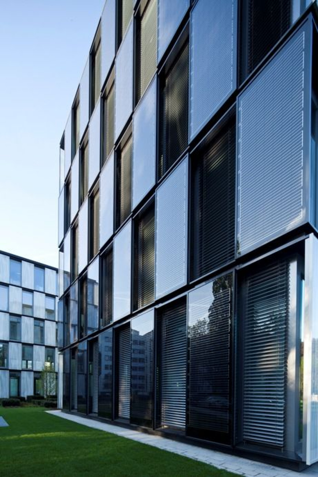 Solarny wymiar architektury - Schüco BIPV