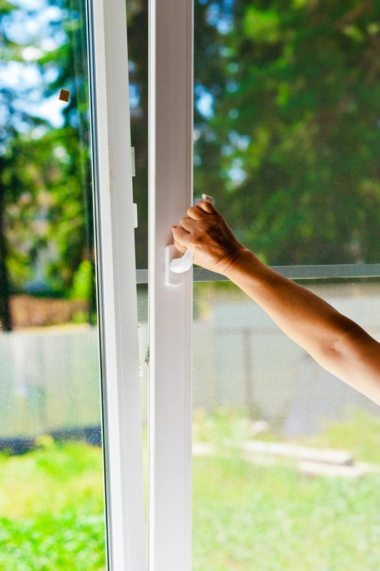 Śnieżnobiała ochrona na lata - Śnieżka Supermal® Emalia do PCV