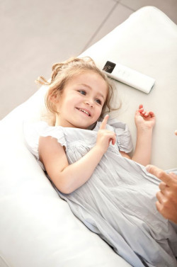 Bezpieczne okno w pokoju dziecięcym - firma Somfy