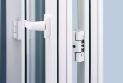 Drzwi harmonijkowe z okuciem Roto Patio Fold