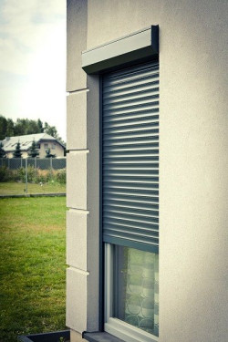 Wzbogać swoje rolety o nowoczesne gadżety