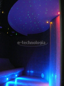 e-technologia Wyjątkowe oświetlenie sauny i łaźni parowej