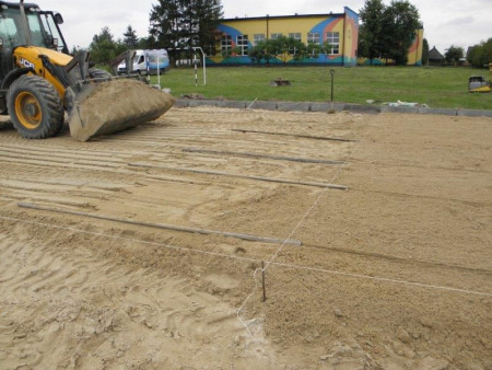 Kolorowe_boiska_Stare_Zawady_boisko