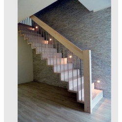 Schody dywanowe proste