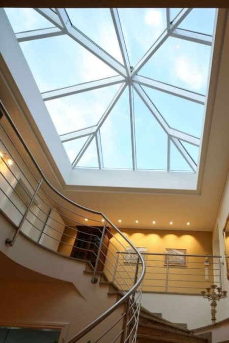 swietlik_schueco_klatka_schodowa_m