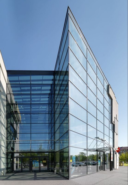 Pilkington - NoveKino w Siedlcach - przeszklenia szyte na miarę 