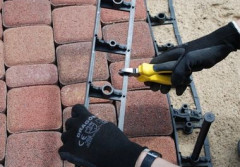 Jak montować listwy obrzeżowe Eko-Bord?