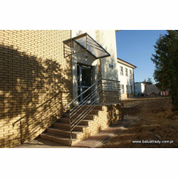 Budynek komunalny w Starych Babicach