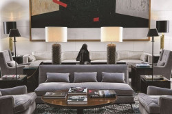 Wszystkie elementy wystroju zabytkowej, pochodzącej z XVII wieku rezydencji skomponowano z wyjątkową starannością i dbałością o każdy detal