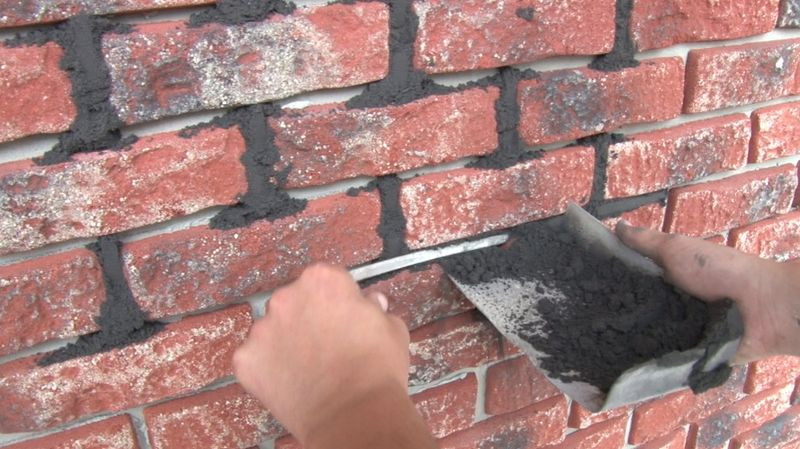 Montaz plytek Casares fugowanie.jpg