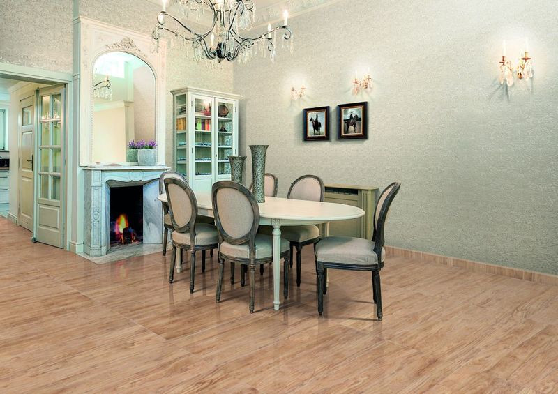 Płytki w deseczkę oferuje firma Coram - Privilege.jpg