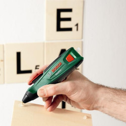 Zrób to sam radzi Bosch: scrabble na… ścianie!