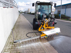 Maszyna Kärcher do zastosowań komunalnych - MIC 84 nagrodzona Złotym Medalem MTP 2014