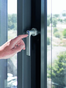 E-okna w służbie zrównoważonego komfortu oferuje Schüco