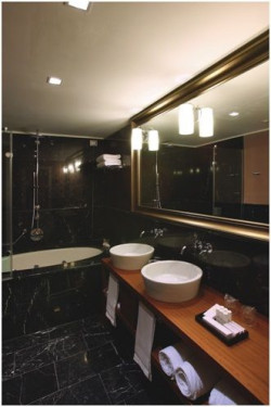 5 – Łazienka w hotelu Milano Scala Zdjęcie: Hotel Milano Scala