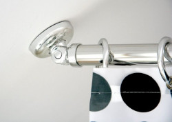 Montaż wymaga wiercenia w ścianie