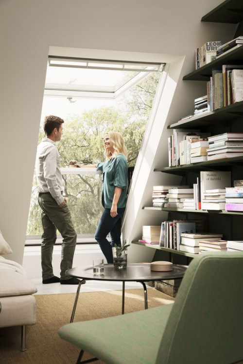 Jedyny na rynku balkon dachowy dla dwojga przedstawia VELUX Polska