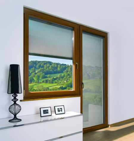 FAKRO przedstawia markizę VMZ Solar do okien pionowych