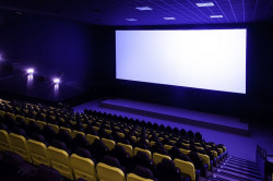 Sieć kin Helios rośnie w siłę z UZINEM