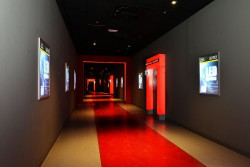 Sieć kin Helios rośnie w siłę z UZINEM