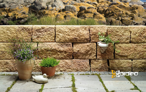 MURY WŁOSKIE - MILANO, GENUA, VERONA cechuje szlachetna prostota