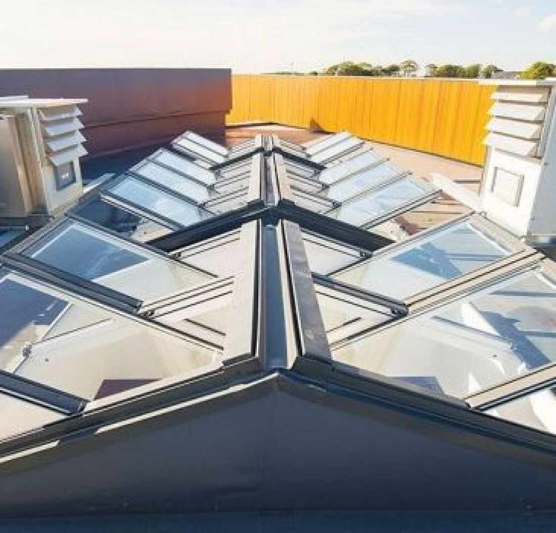 System płaski dach Apex (FRX) innowacyjne rozwiązanie Keylite Polska