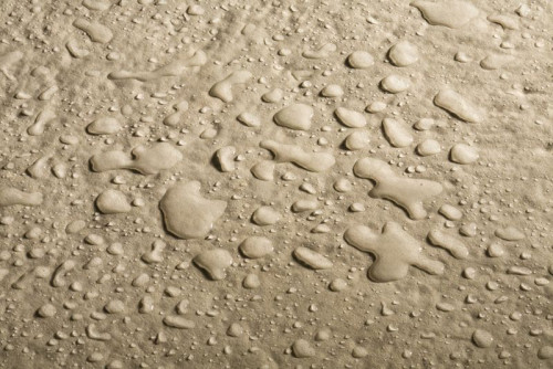 Bruk-Bet: Czyścimy betonowe nawierzchnie. Wielkie otwarcie sezonu tarasowego