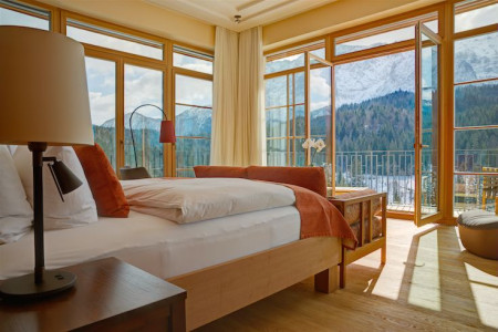 Kaldewei wyposaża luksusowy hotel Schloss Elmau Retreat w wanny z Meisterstück