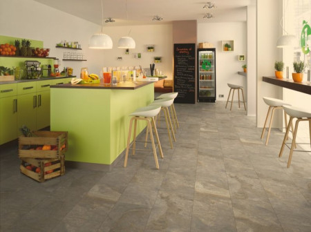 Panele odporne na wilgoć w Sklepach Komfort