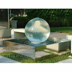 Fontanna "Szklana Kula" XL w misie kwadratowej