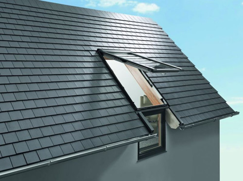 Perspektywa pełna światła - nowa linia okien Designo R1 marki Roto