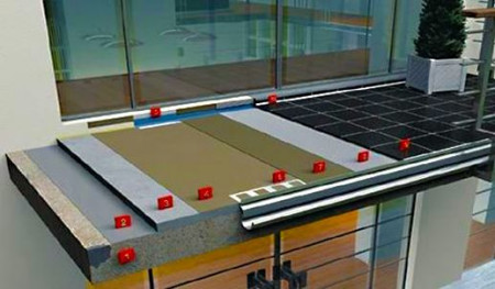 Remmers: Renowacja balkonu, który oszpeca elewację i powoduje zawilgocenie wewnątrz budynku