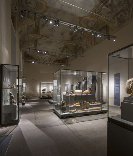 Pilkington:Bezcenne skarby faraonów w najlepszej szklanej oprawie