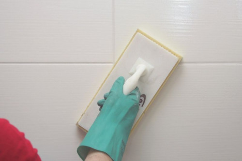 Wbudowywanie masy fugowej.jpg