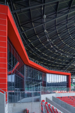 Szkło w grze - SGG COOL-LITE ST 136 na stadionie GKS Tychy