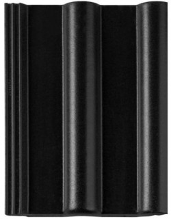 Dachówki ceramiczne mogą mieć powierzchnię angobowaną bądź glazurowaną