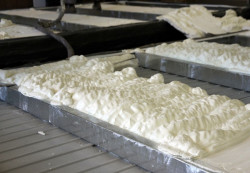 Wieloletnie doświadczenie wykonawcy pozwoliło na szybką i sprawną izolację kontenerów mieszkalnych