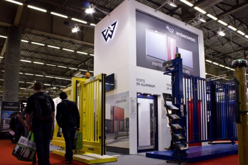 Na stoisku firmy Wiśniowski, zwiedzający mogli zapoznać się z produktami zarówno dla klientów indywidualnych jak i dla przemysłu