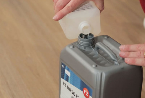 Produkt ten ma właściwości antypoślizgowe