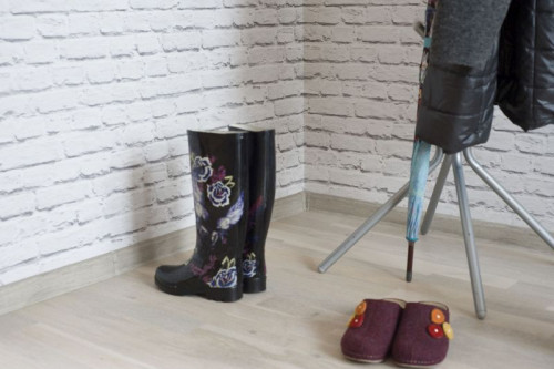 Propozycja o nazwie &quot;caffe latte&quot; odnajdzie się z pewnością w pomieszczeniach urządzonych zwłaszcza w stylu minimalistycznym lub skandynawskim