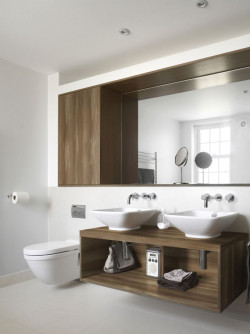 Podstawowym materiałem do produkcji mebli i elementów wyposażenia wnętrz są płyty laminowane