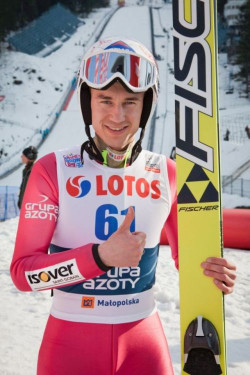 Ogłoszenie decyzji o dalszej współpracy miało miejsce 17 listopada na balu z okazji 350-lecia międzynarodowej grupy Saint-Gobain