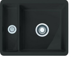 Półtorakomorowy zlewozmywak do podbudowy Kubus 160 wyróżnia minimalistyczne wzornictwo i szwajcarska jakość