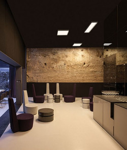 Oprawa sufitowa lampy UP może mieć kształt kwadratu, prostokąta lub okręgu oraz dwa warianty wykończenia