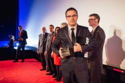 Już po raz siódmy, co zostało również podkreślone przez organizatorów, w doborowym gronie zdobywców TopBuildera znalazła się firma aluplast, która otrzymała nagrodę TopBuilder 2016