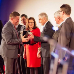 Aby uzyskać tytuł TopBuilder należy spełnić szereg kryteriów