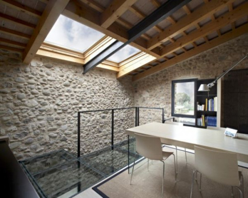 Według mieszkańców Europy zdrowy dom jest ważniejszy dla naszego zdrowia niż unikanie tytoniu i ćwiczenia fizyczne