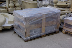 Donice z kolekcji Chronos (tak jak i pozostałe elementy) wykonywane są z materiałów odpornych na warunki atmosferyczne