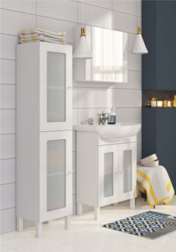 Decydując się na łazienkę w stylu skandynawskim postawmy na typową dla tego stylu paletę barw