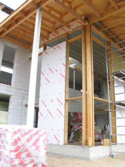 Bieżące zmiany w Warunkach Technicznych powinny dostarczyć inwestorom impuls do dyskusji na temat efektywności energetycznej